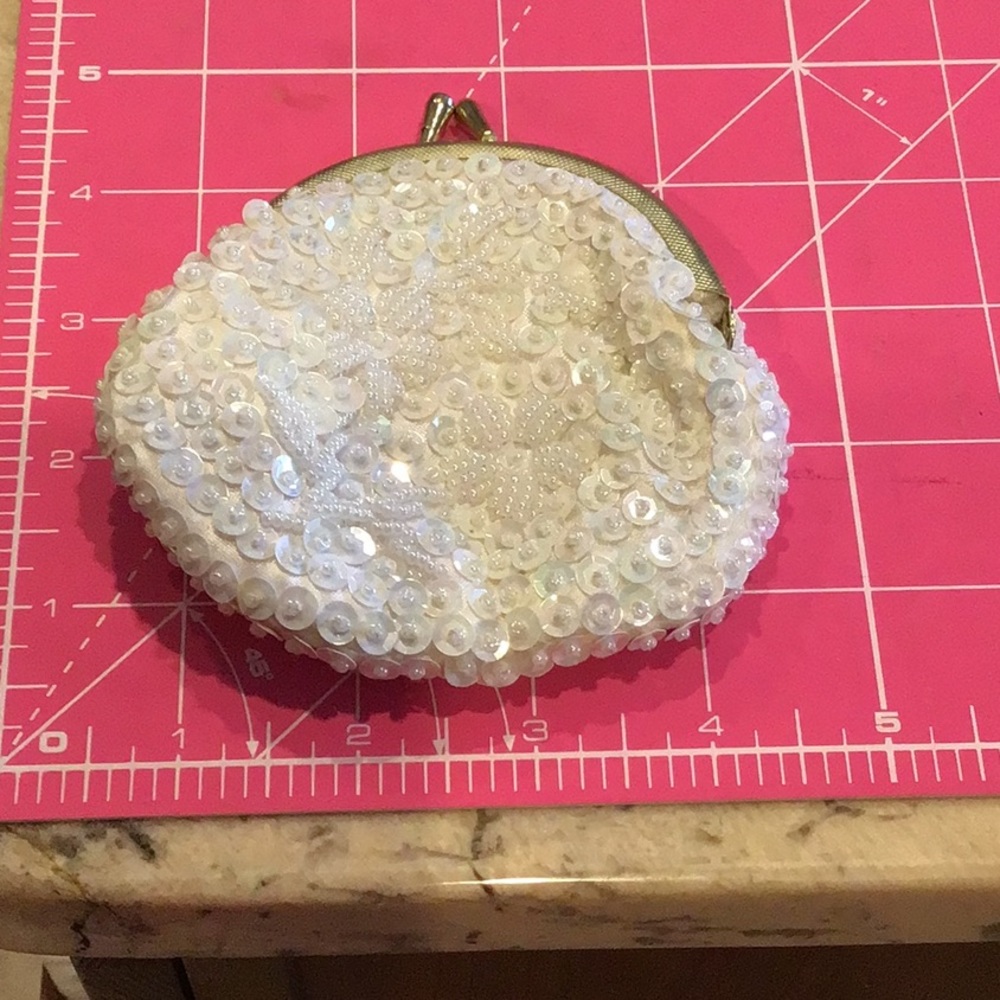 White sequin beaded coin purse